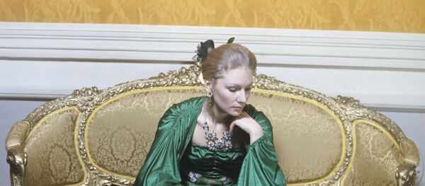 Модель Общесоюзного Дома моделей одежды. - Sputnik Таджикистан