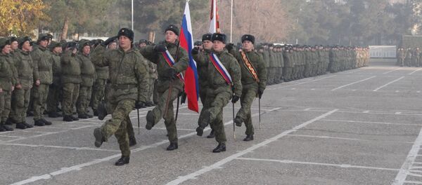 В подразделениях 201-й российской военной базы в Республике Таджикистан стартовал новый учебный период В подразделениях 201-й российской военной базы в Республике Таджикистан стартовал новый учебный период - Sputnik Таджикистан