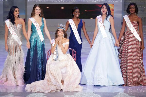 Участница от Беларуси стала Мисс Европой, участница из Ямайки - мисс Карибы, участница из Мексики - Мисс Америки, участница от Уганды - Мисс Африки и от Таиланда - Мисс Азия и Океания
 - Sputnik Таджикистан