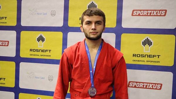 Самбист Навбахоров выиграл серебро Кубка мира - Sputnik Таджикистан