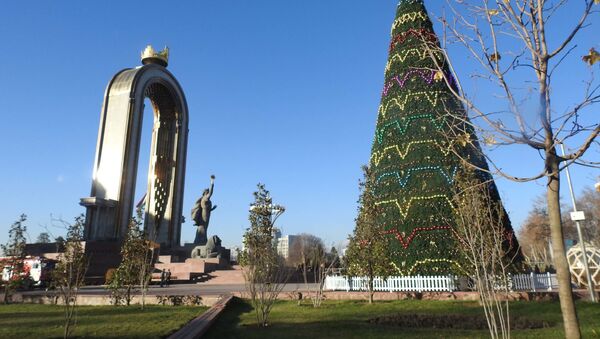 Новогодний Душанбе  - Sputnik Тоҷикистон