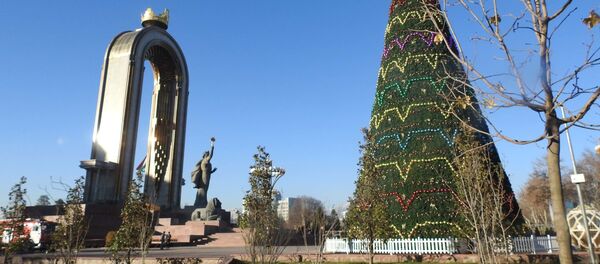 Новогодний Душанбе  - Sputnik Тоҷикистон