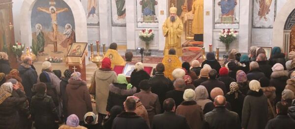 Душанбинский кафедральный Свято-Никольский собор, архивное фото Душанбинский кафедральный Свято-Никольский собор, архивное фото - Sputnik Таджикистан