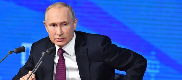 Ежегодная большая пресс-конференция президента РФ В. Путина Ежегодная большая пресс-конференция президента РФ В. Путина - Sputnik Таджикистан