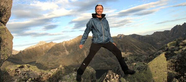 Вячеслав Киплюкс в горах - Sputnik Таджикистан