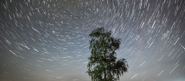 Метеорный поток Персеиды - Sputnik Таджикистан