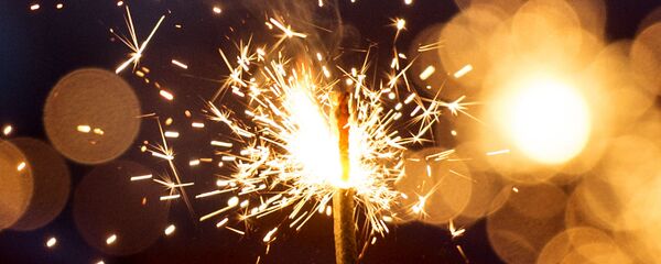 Бенгальские огни, архивное фото - Sputnik Таджикистан