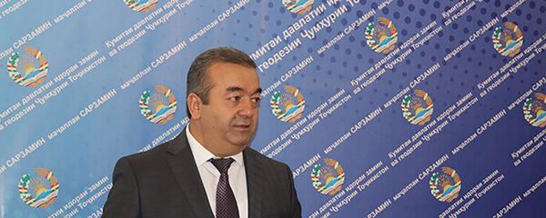 Хакимзода Курбон председатель Государственного комитета по земельному управлению и геодезии при правительстве Республики Таджикистан - Sputnik Тоҷикистон