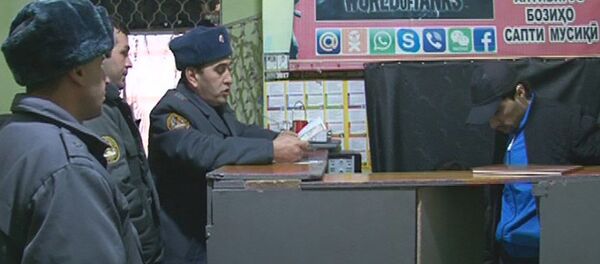 Рейд милиции в Гиссаре - Sputnik Тоҷикистон