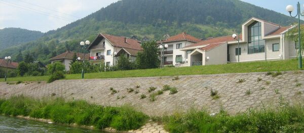 Холм Височица над городом Високо - Sputnik Тоҷикистон