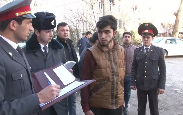 Сотрудники милиции столицы задержали троих молодых людей по обвинению в совершении 35 краж - Sputnik Тоҷикистон