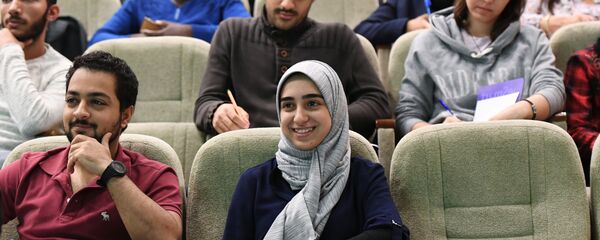 Иностранные студенты во время лекции на кафедре паталогической анатомии имени академика А.И. Струкова - Sputnik Таджикистан