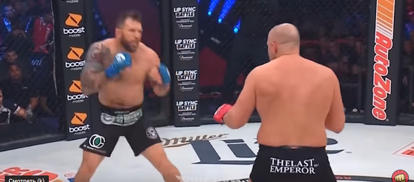 Бой Фёдор Емельяненко против Райана Бейдера / Нокаут за 30 секунд - Sputnik Таджикистан