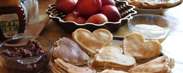 Блины на Масленицу - Sputnik Таджикистан