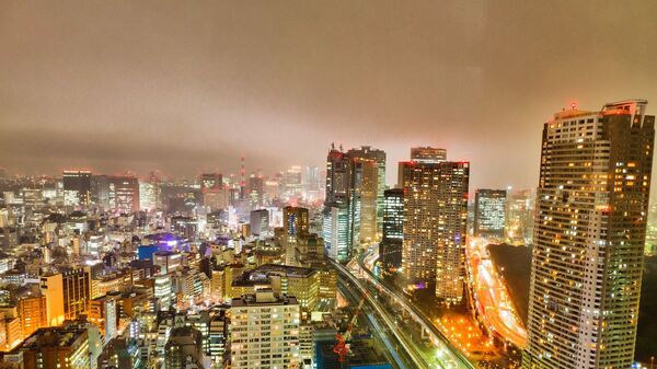Город Токио ночью, архивное фото - Sputnik Таджикистан