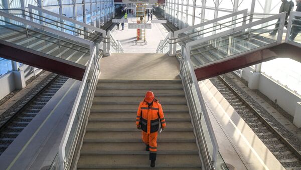 Строящаяся наземная крытая станция метро, архивное фото - Sputnik Тоҷикистон