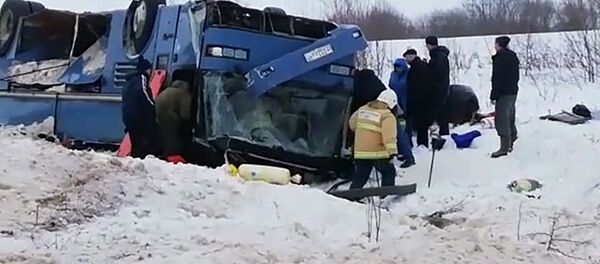 Авария с автобусом в Калужской области Авария с автобусом в Калужской области - Sputnik Таджикистан