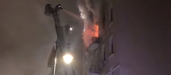 Пожар на Никитском - видео Пожар на Никитском - видео - Sputnik Таджикистан