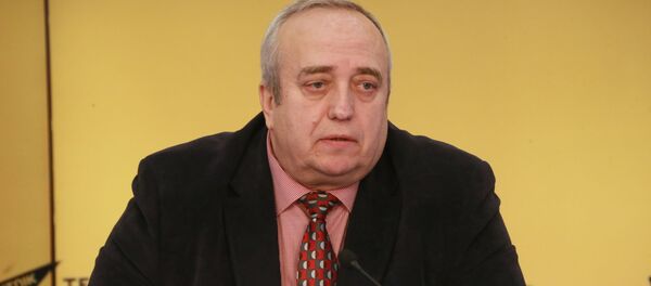 Первый заместитель председателя Комитета Совета Федерации по обороне и безопасности Франц Клинцевич - Sputnik Таджикистан