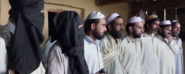 Вооруженные сторонники движения ИГИЛ, архивное фото - Sputnik Таджикистан