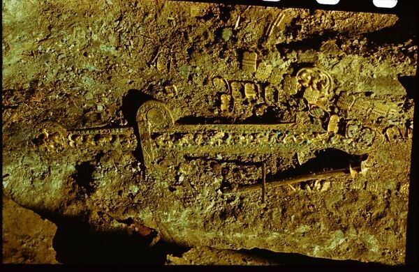 Дать мертвым вторую жизнь, или История спасения афганского золота Бактрии Дать мертвым вторую жизнь, или История спасения афганского золота Бактрии - Sputnik Таджикистан