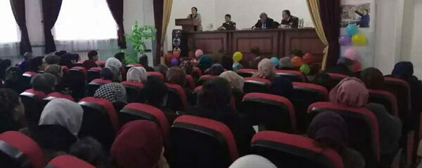 Ҷаласа ВУД Тоҷикистон ва мақомоти шаҳр бо сокинони пойтахт  - Sputnik Тоҷикистон