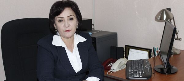 Первый заместитель председателя Комитета по делам женщин и семьи при правительстве Таджикистана Мархабо Олими - Sputnik Тоҷикистон