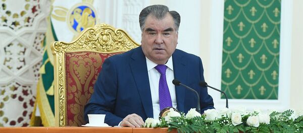 Президент республики Таджикистан Эмомали Рахмон - Sputnik Таджикистан