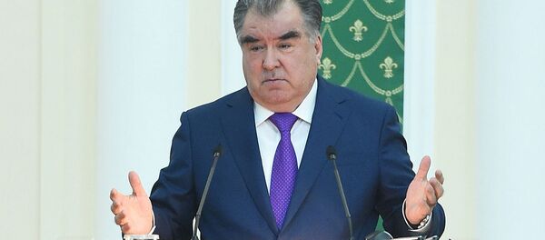 Президент Республики Таджикистан Эмомали Рахмон - Sputnik Таджикистан