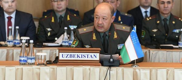 Министр обороны Узбекистана генерал-майор Баходир Курбанов Министр обороны Узбекистана генерал-майор Баходир Курбанов - Sputnik Таджикистан