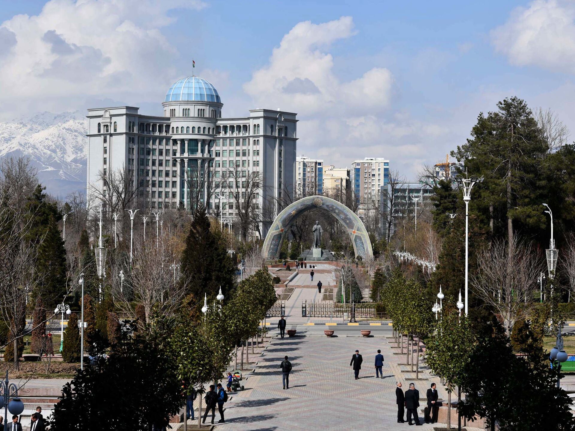 Нижний душанбе. Таджикистан город Душанбе. Столица Душанбе столица Таджикистана. Город Душанбе 2020. Таджикистан Душанбе 2020.
