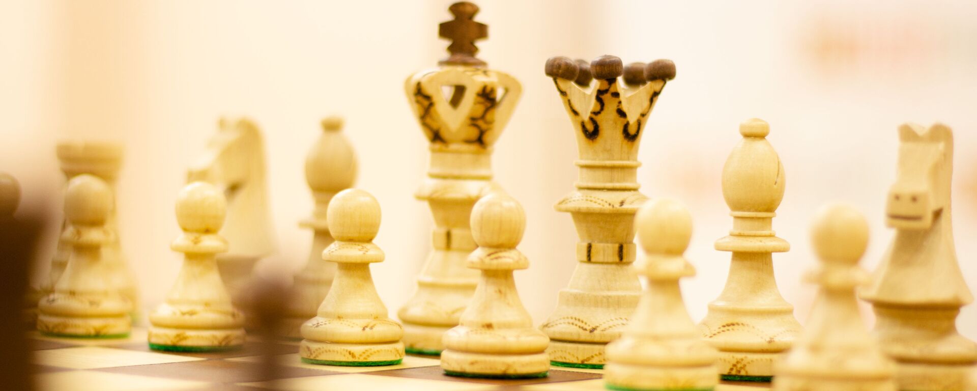 28 февраля, в центре РОО Нур прошёл III-й Межнациональный шахматный турнир Кубок НУР - Sputnik Таджикистан, 1920, 10.08.2023