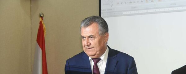 Министр образования Таджикистан Нуриддин Саидов, архивное фото Министр образования Таджикистан Нуриддин Саидов, архивное фото - Sputnik Таджикистан