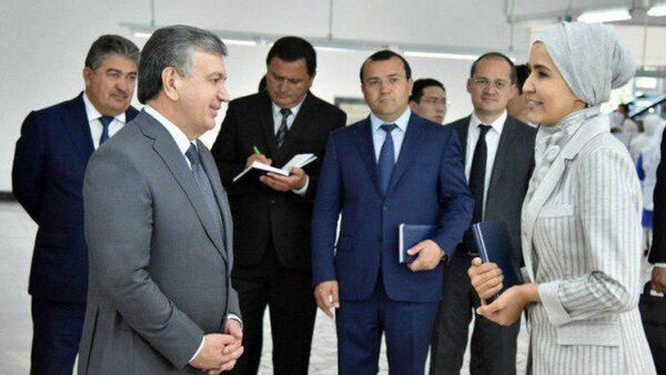 Президент предоставил женщинам Узбекистана дополнительный отпуск и другие льготы - Sputnik Таджикистан