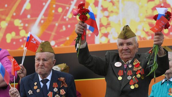 Участники акции Бессмертный полк в Москве - Sputnik Таджикистан