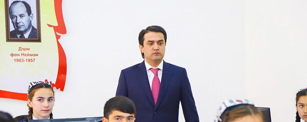 Рустам Эмомали - Sputnik Тоҷикистон