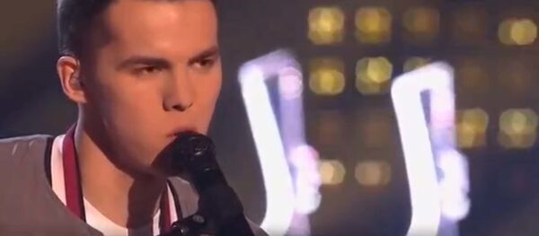 Уроженец Таджикистана покорил жюри шоу ПЕСНИ на ТНТ Уроженец Таджикистана покорил жюри шоу ПЕСНИ на ТНТ - Sputnik Тоҷикистон