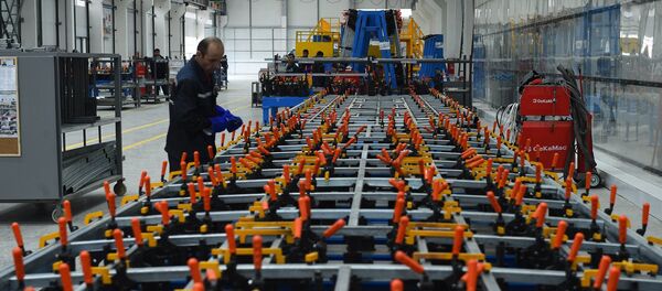 Новый  завод по производству автобусов в Душанбе - Sputnik Тоҷикистон