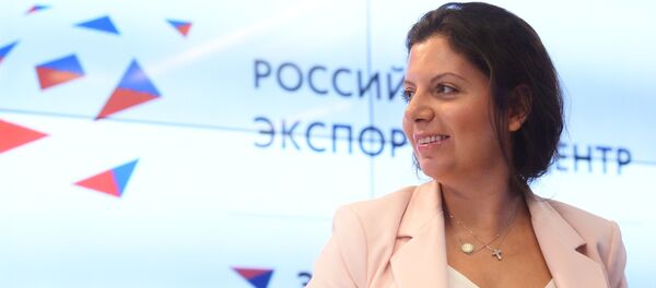 Маргарита Симонян. Акс аз бойгонӣ - Sputnik Тоҷикистон