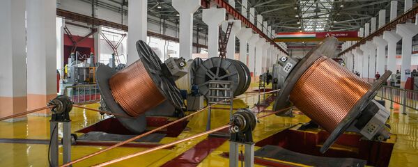 Производство кабеля на фабрике ООО Нокили Талко - Sputnik Таджикистан