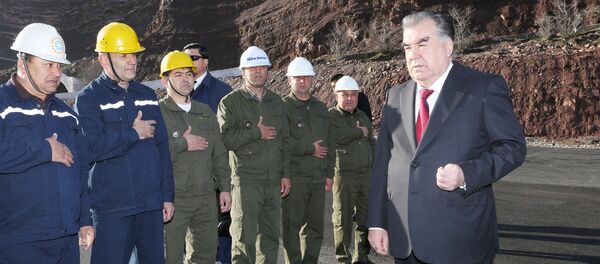 Эмомали Рахмон дал старт реконструкции Нурекской ГЭС - Sputnik Таджикистан