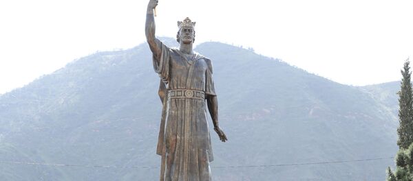 Открытие памятника Исмаилу Сомони на центральной площади Нурека - Sputnik Тоҷикистон