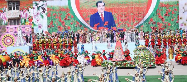 Наврузовский карнавал в Нуреке - Sputnik Таджикистан