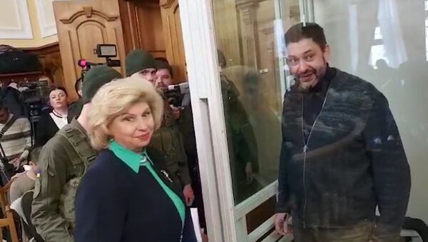 Встреча Кирилла Вышинского и Татьяны Москальковой перед заседанием суда - Sputnik Таджикистан