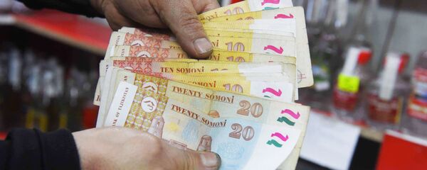 Купюры сомони Купюры сомони - Sputnik Таджикистан