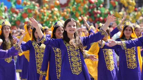 Празднование Навруза в Душанбе. Архивное фото - Sputnik Таджикистан