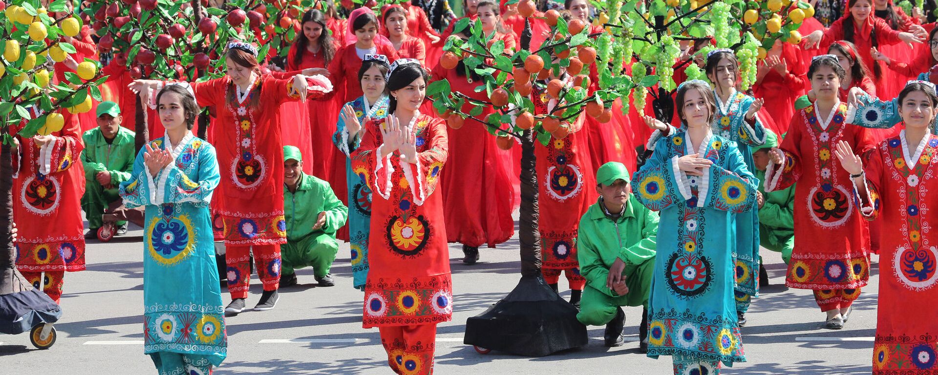 Празднование Навруза в Душанбе - Sputnik Тоҷикистон, 1920, 09.03.2023