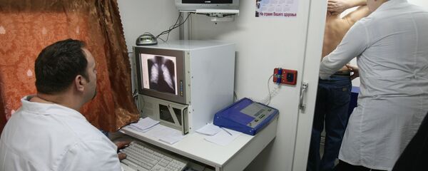 Флюорографическое обследование, архивное фото - Sputnik Таджикистан