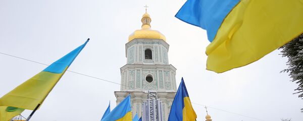Украинские флаги на Софийской площади в Киеве, архивное фото - Sputnik Таджикистан