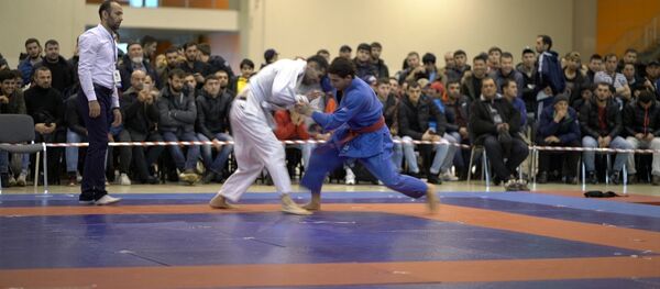 Турнир по пуштингири на Навруз в Москве Турнир по пуштингири на Навруз в Москве - Sputnik Таджикистан